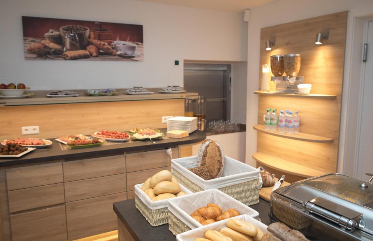 Landgasthof-Hotel Zur Linde Großenlüder 外观 照片